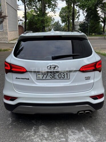 Hyundai Santa Fe-2