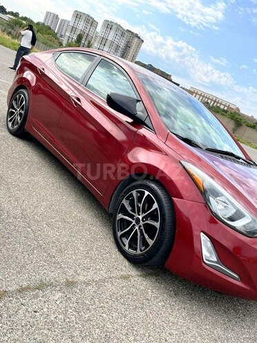 Hyundai Elantra-7