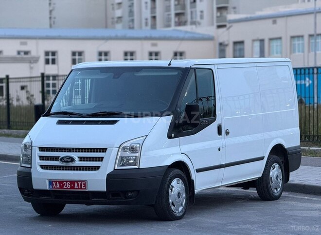 Ford Transit-18