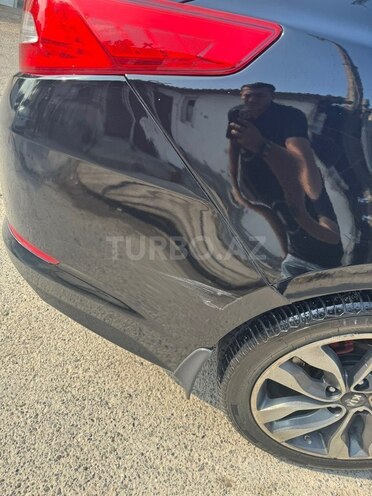 Kia Optima-12