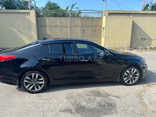 Kia Optima-4