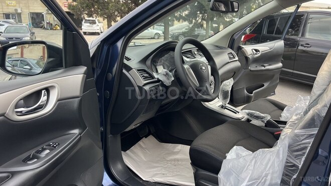 Nissan Tiida-18