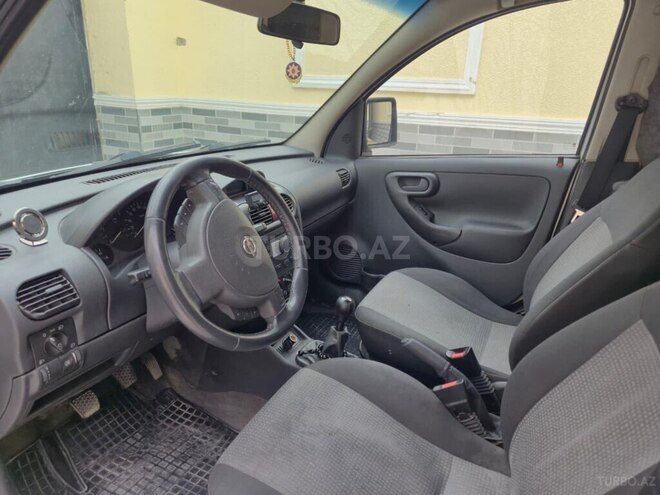 Opel Combo-2