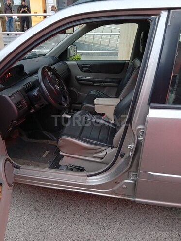 Nissan X-Trail-13