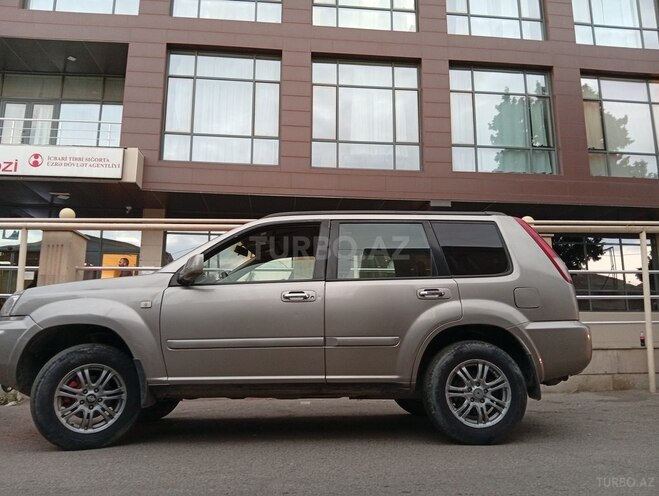 Nissan X-Trail-11