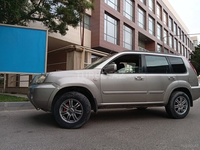 Nissan X-Trail-16