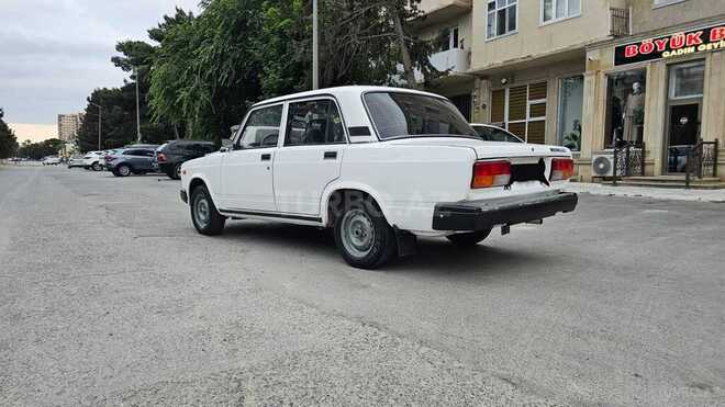 LADA (VAZ) 2107-20