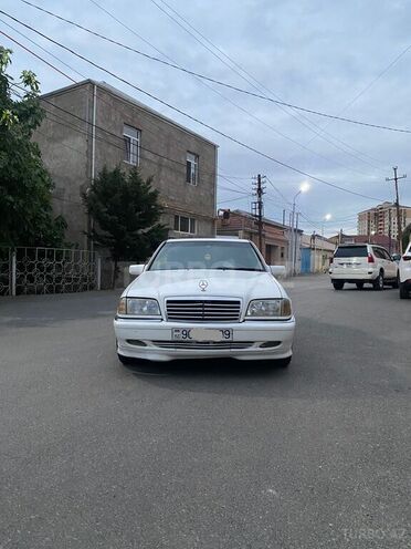 Mercedes C 230-7
