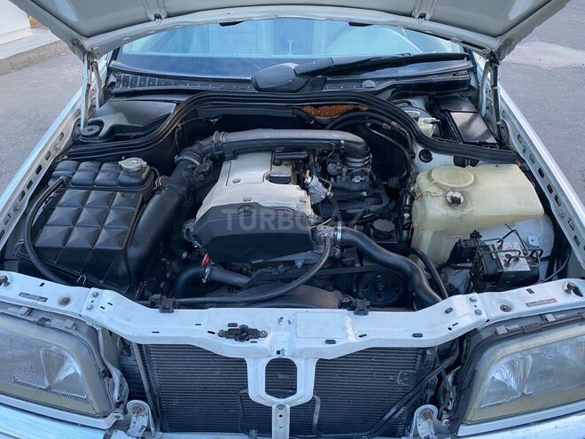 Mercedes C 230-18