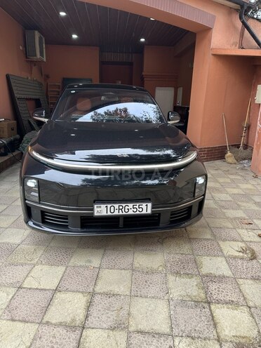Li Auto L7-1