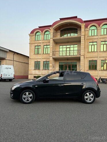 Hyundai i30-16