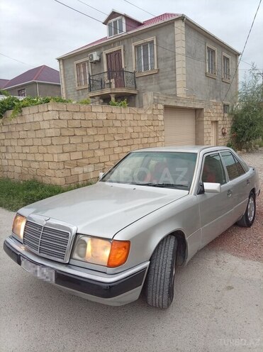 Mercedes 250 D-5