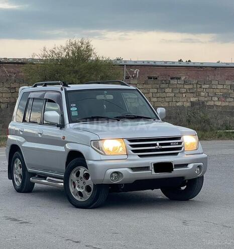 Mitsubishi Pajero io-2