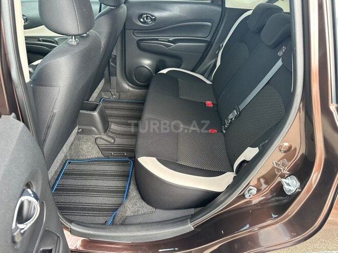 Nissan Note-5