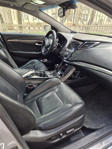 Hyundai i40-20