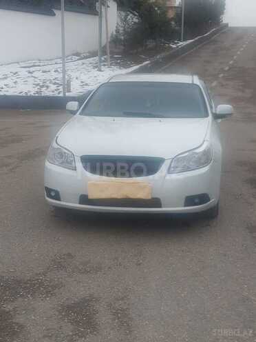 Chevrolet Epica-1