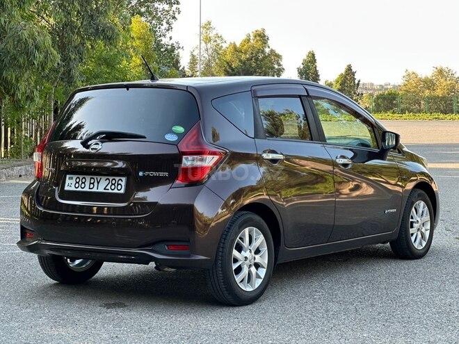 Nissan Note-12