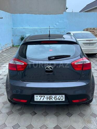 Kia Rio-2