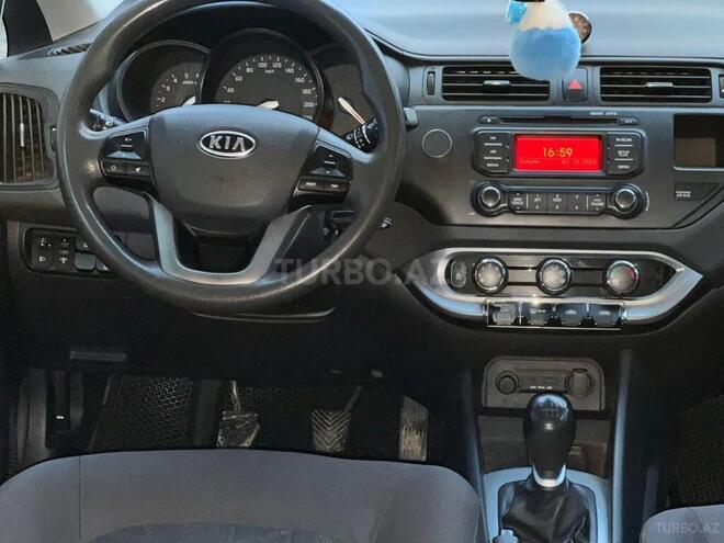 Kia Rio-6