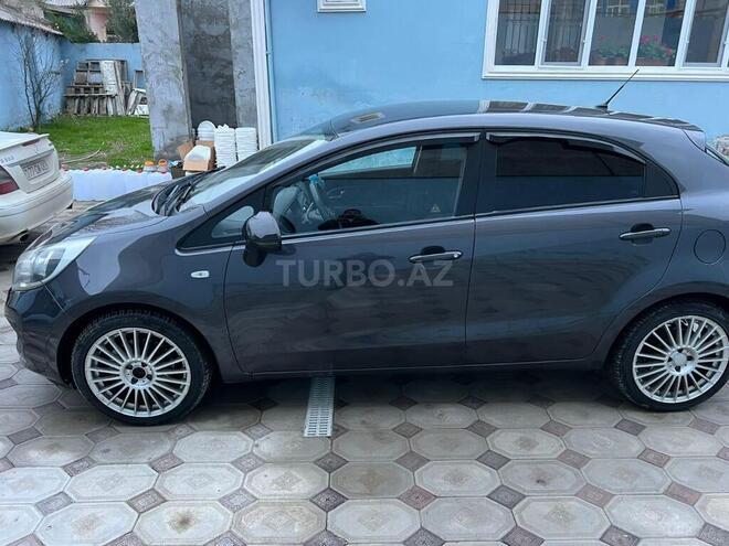 Kia Rio-8