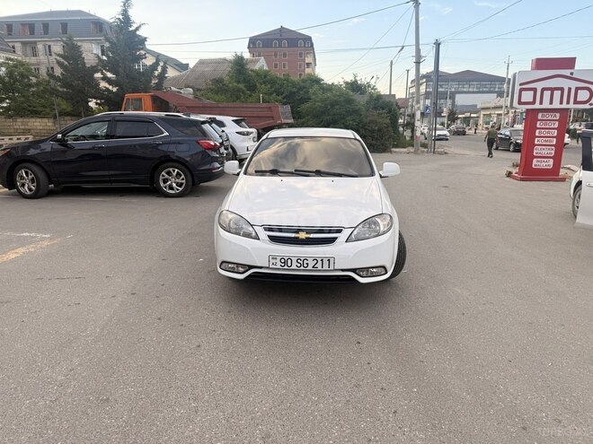Daewoo Gentra-12