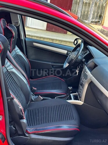 Opel Astra-10