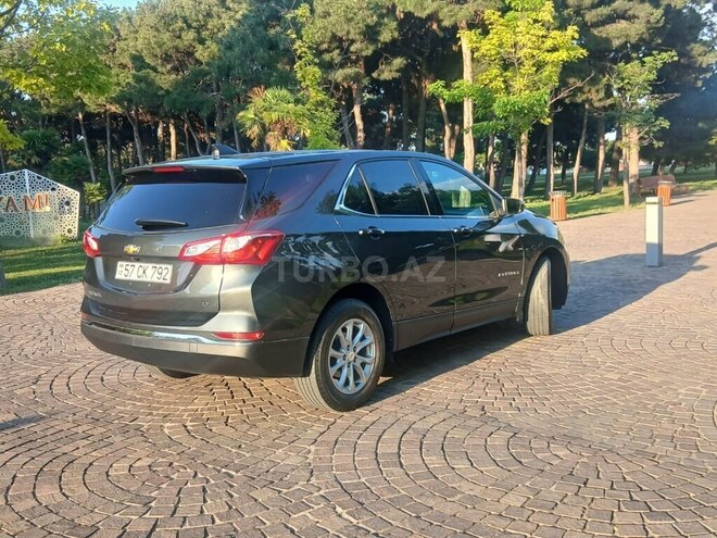 Chevrolet Equinox-4