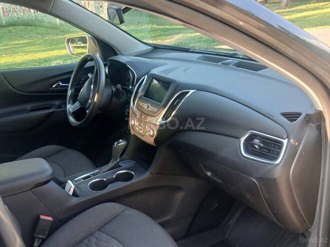 Chevrolet Equinox-9