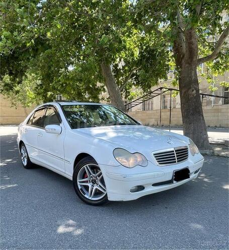 Mercedes C 240-6