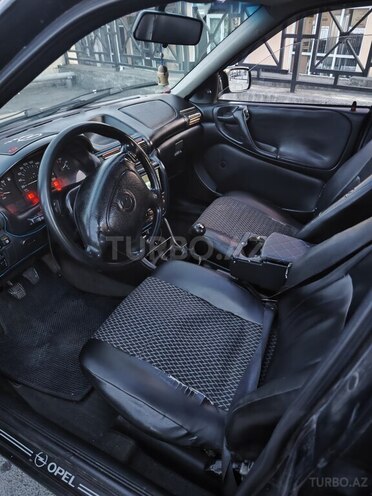 Opel Astra-3