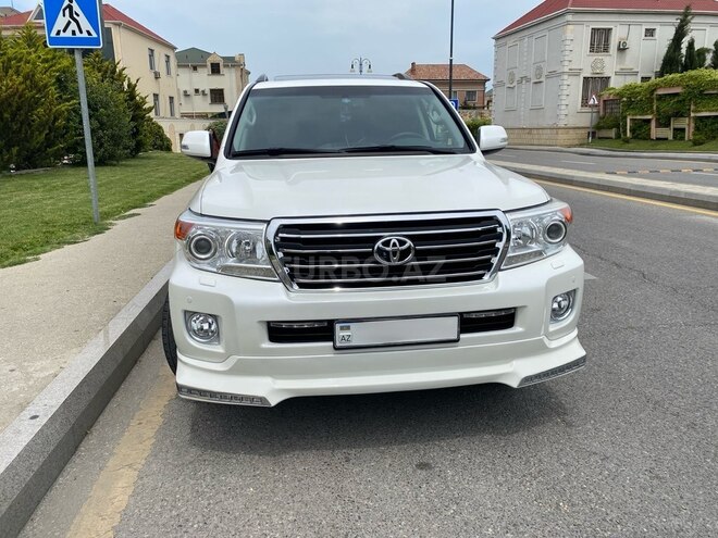 Toyota Land Cruiser-2