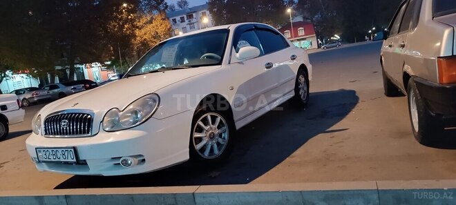 Hyundai Sonata-5