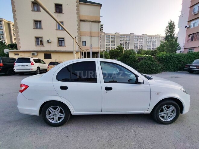 Saipa Saina-4