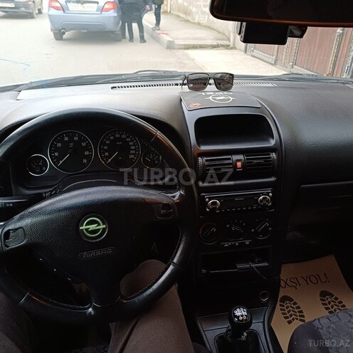 Opel Astra-6