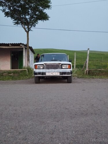 LADA (VAZ) 2107-21