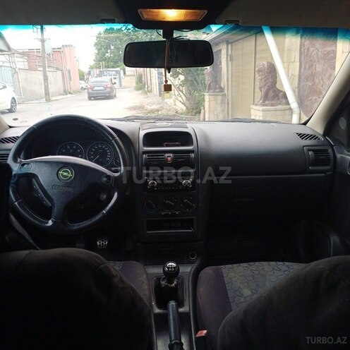 Opel Astra-3
