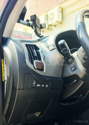 Kia Sportage-9