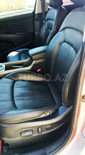 Kia Sportage-13