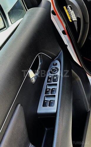 Kia Sportage-10