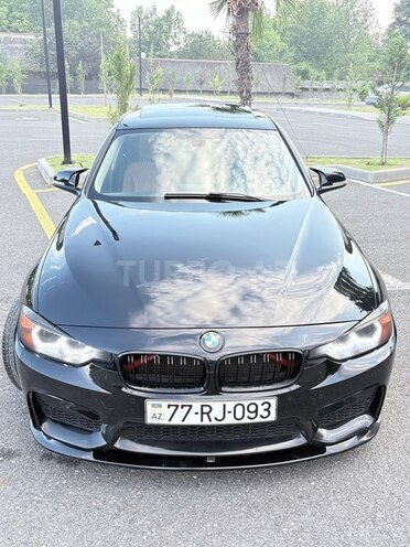 BMW 320-1