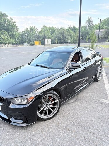 BMW 320-11