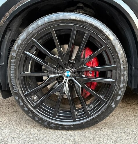 BMW X5-12