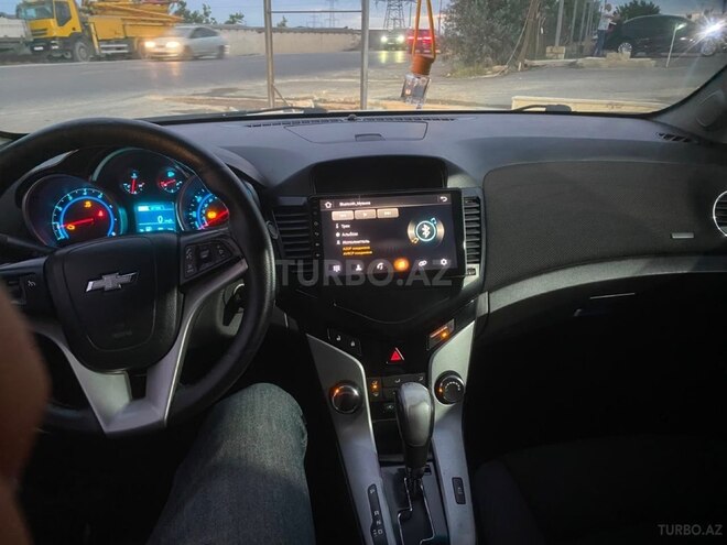 Chevrolet Cruze-6