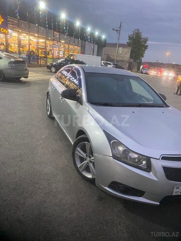 Chevrolet Cruze-4