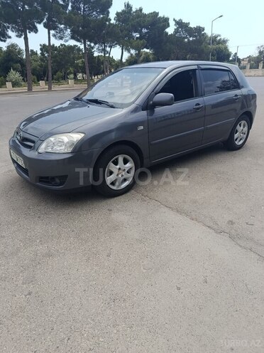 Toyota Corolla-4