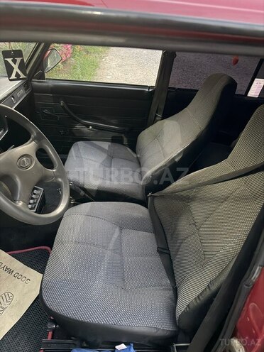 LADA (VAZ) 2107-13