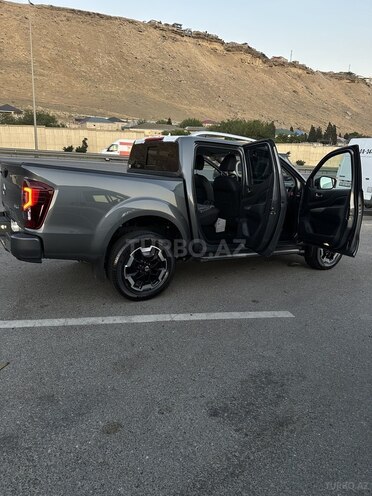 Nissan Navara-17