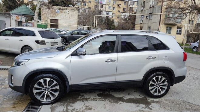 Kia Sorento-5