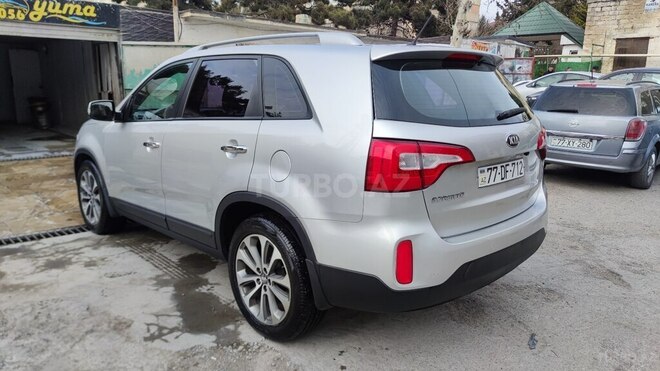 Kia Sorento-6