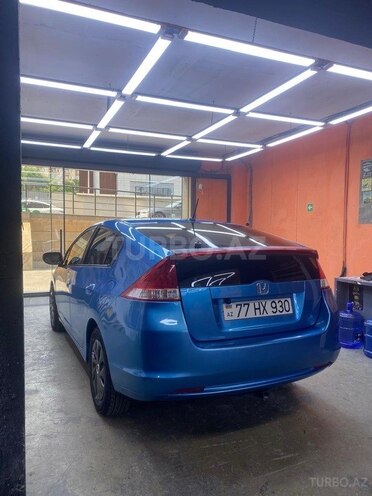Honda Insight-3